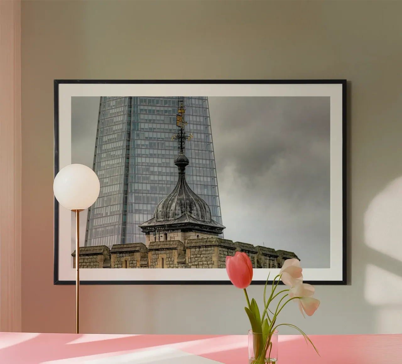 Shard and Tower carta hahnemühle da Michael Belhadi