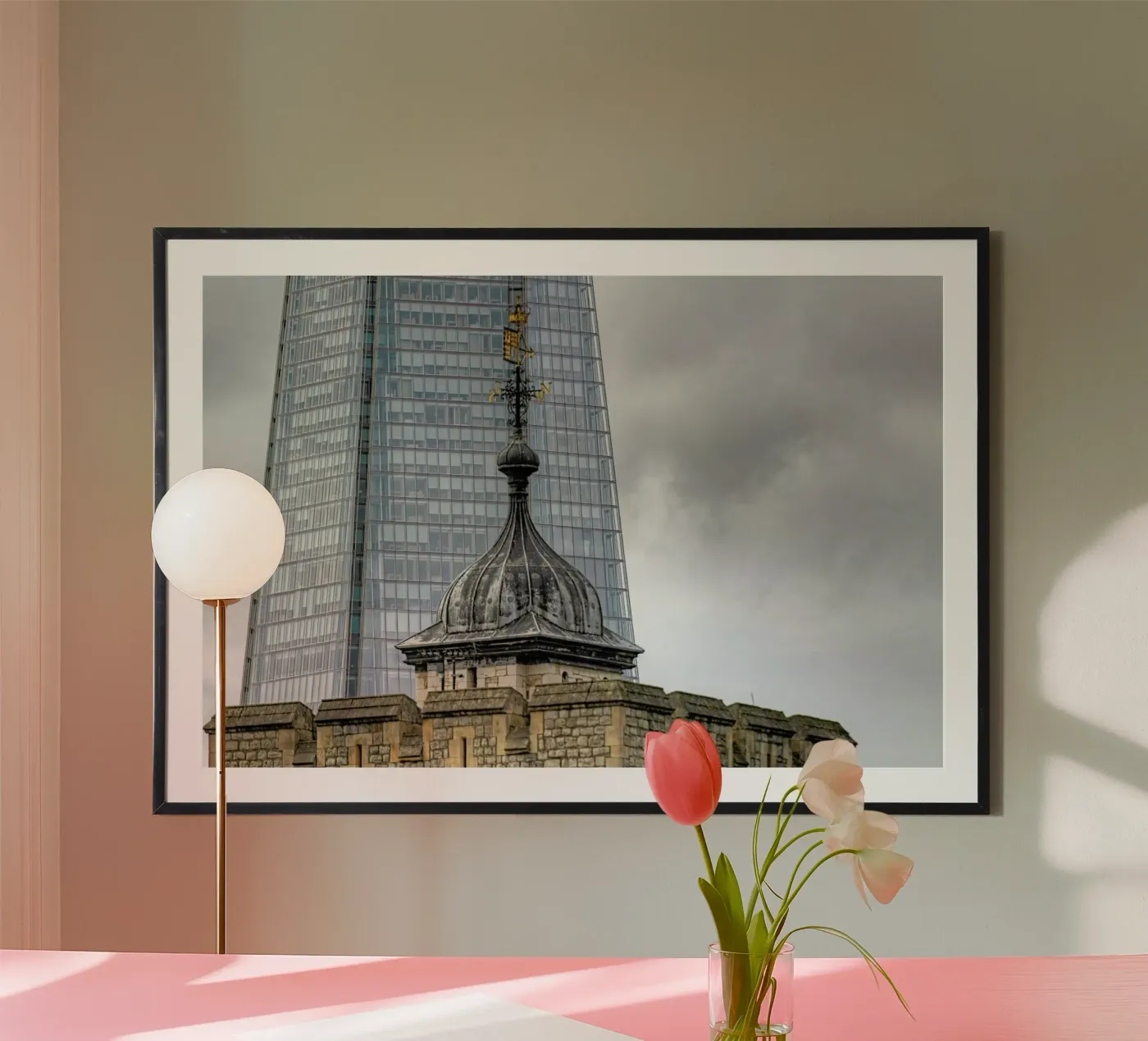 Shard and Tower poster da Michael Belhadi