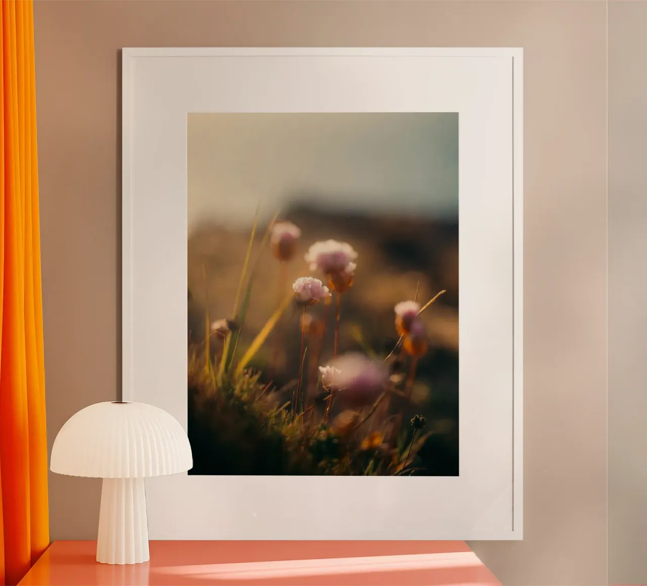 fiori mare poster con telaio in plastica da Earthly Visions