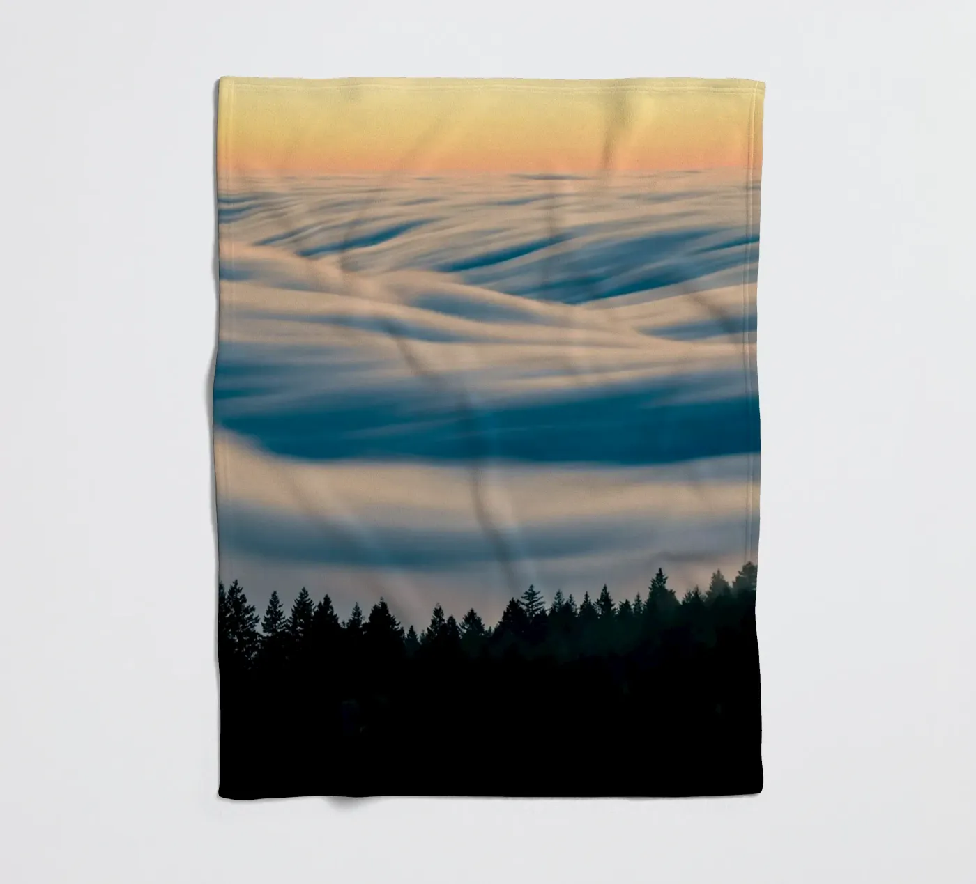 clouds forest coperta in pile da Earthly Visions