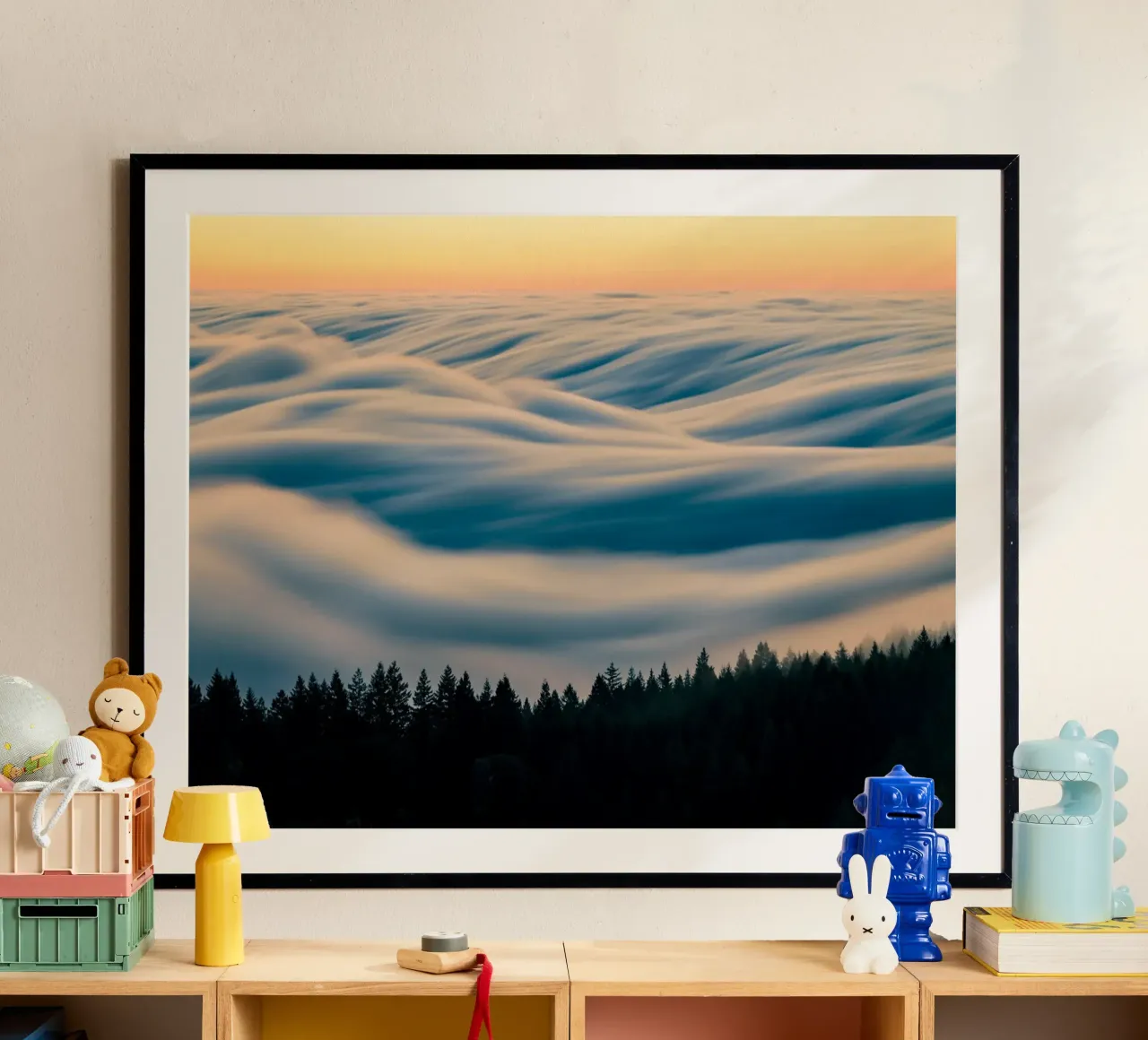 bosco di nuvole poster con telaio in plastica da Earthly Visions