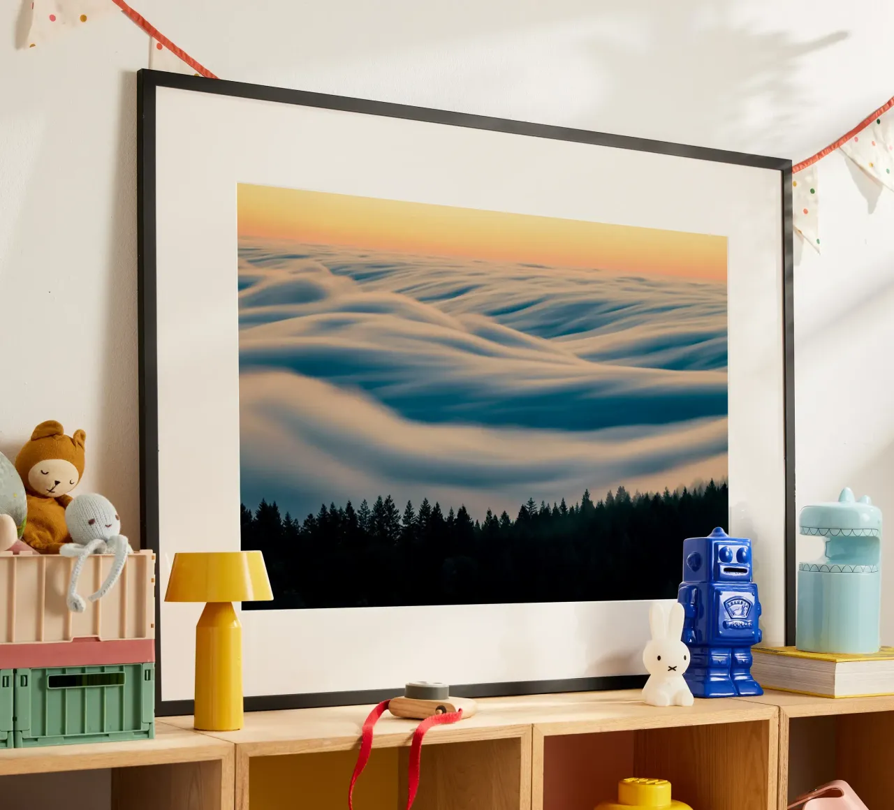 bosco di nuvole poster con telaio in plastica da Earthly Visions