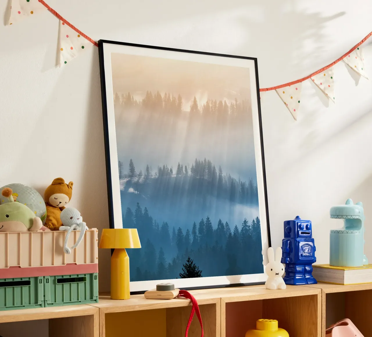Mattinata di nebbia nella foresta dell'Emmental poster con telaio in plastica da June Jordan