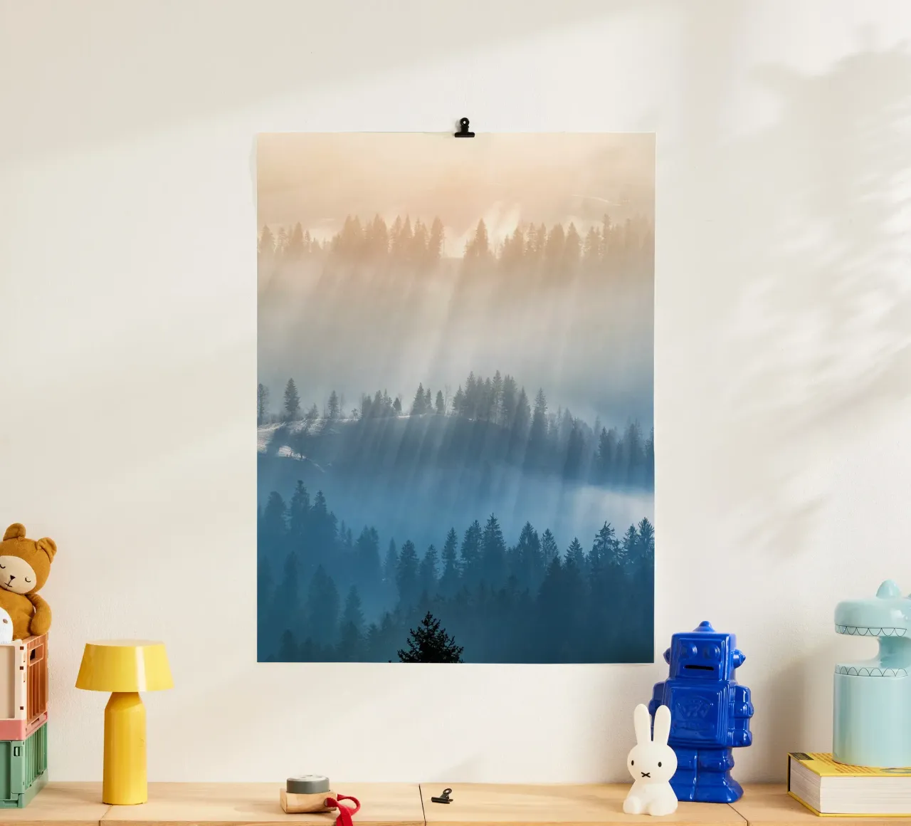 Mattinata di nebbia nella foresta dell'Emmental poster con telaio in plastica da June Jordan