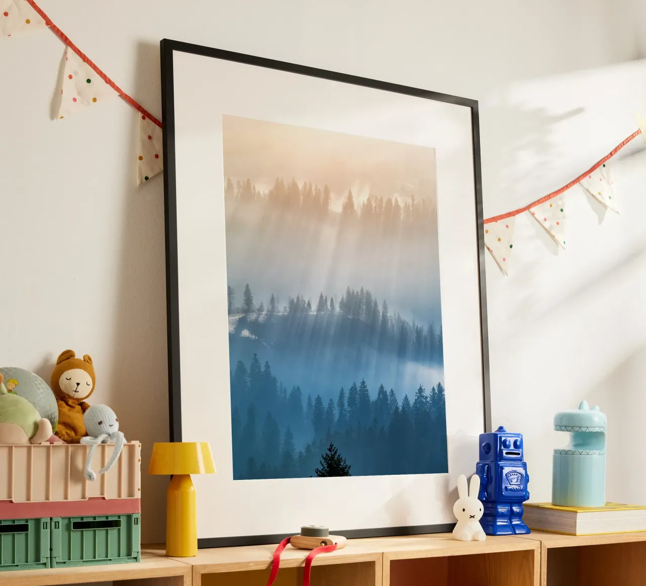 Mattinata di nebbia nella foresta dell'Emmental poster con telaio in plastica da June Jordan