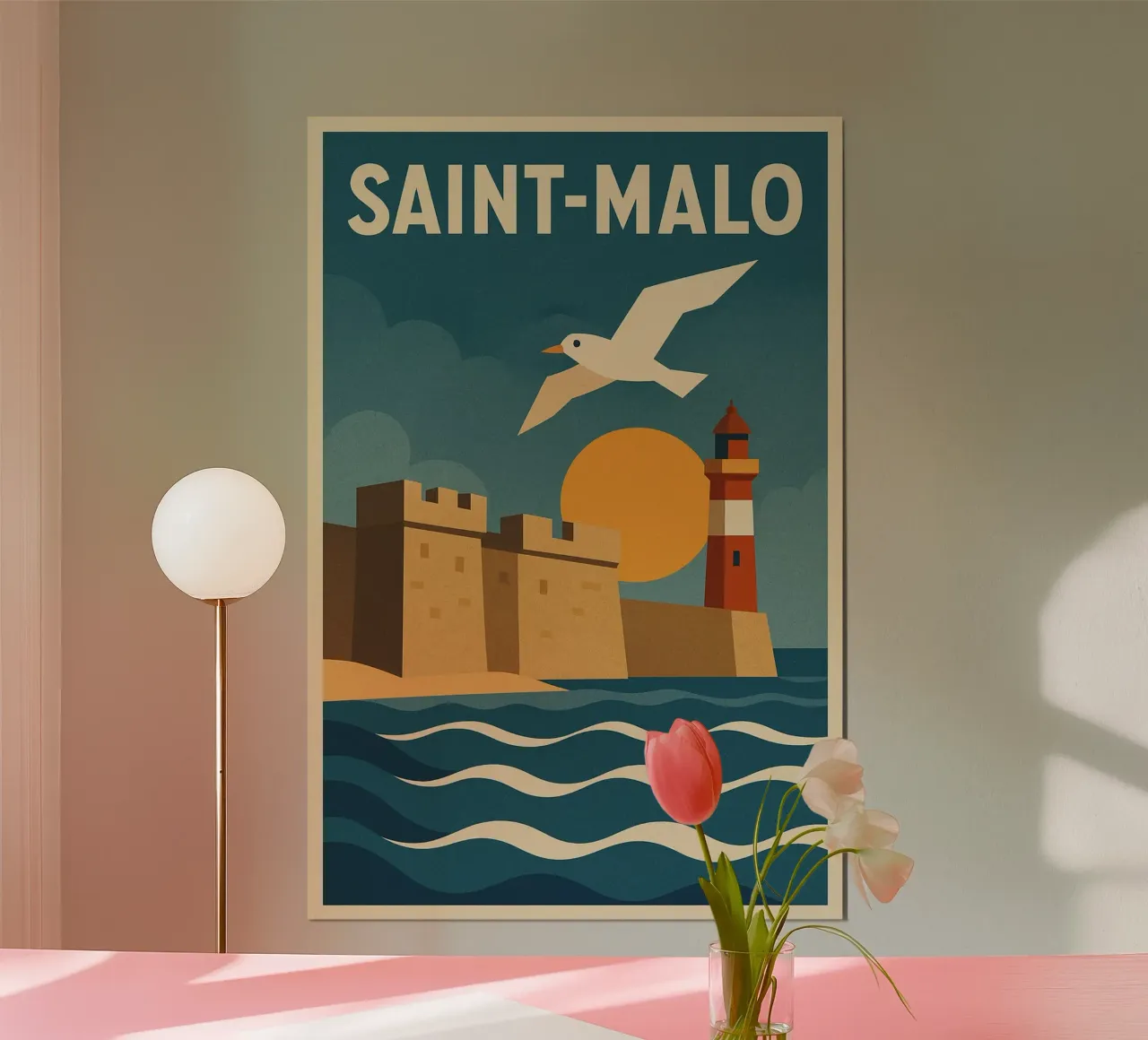Poster d'epoca di Saint-Malo - Bastioni, faro e gabbiani poster con telaio in legno da JETLAG | affiches voyage