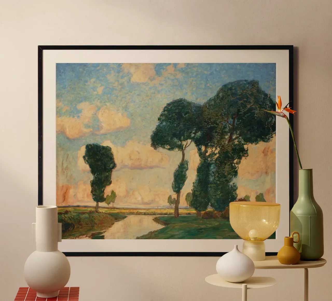 argini del fiume dove crescono alberi ombrosi poster con telaio in legno da iding store