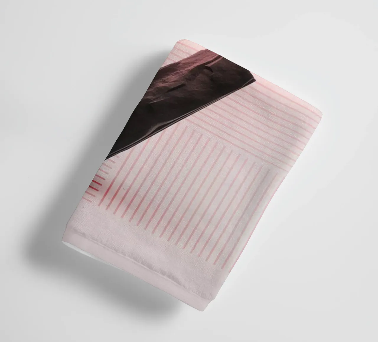 Levitating rocks with lines asciugamano da bagno da LeDieg