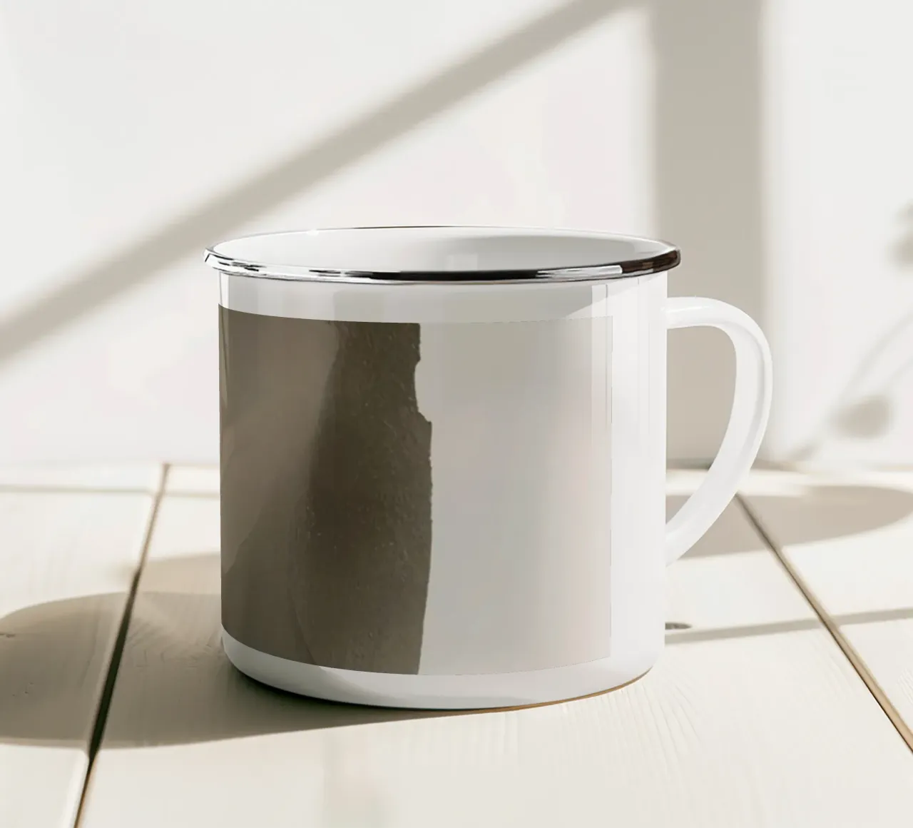 Forme astratte acquerellate in marrone e beige tazza in smalto da DesignDoodle