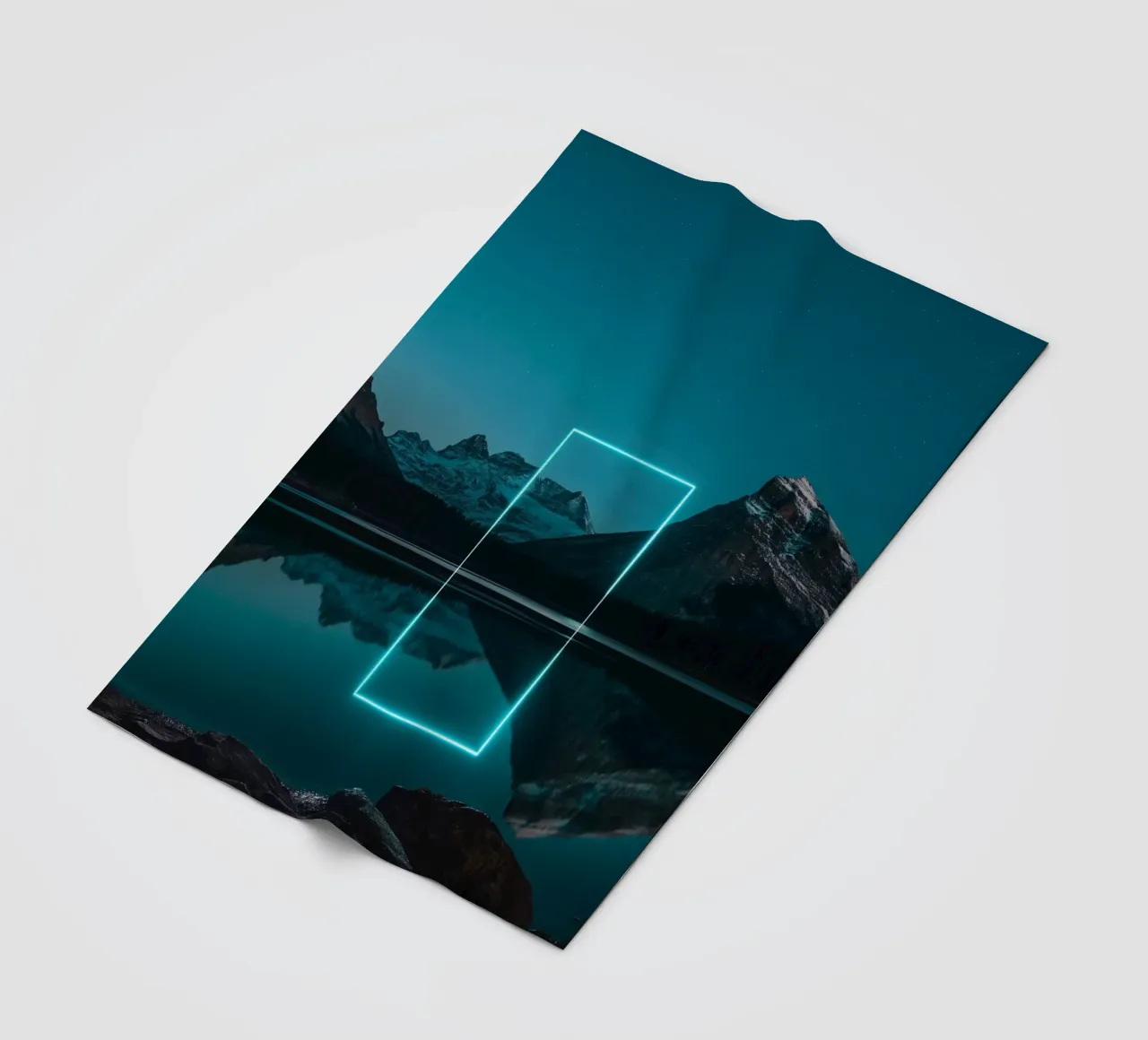 Lake reflection rectangle Fleecedecke von LeDieg