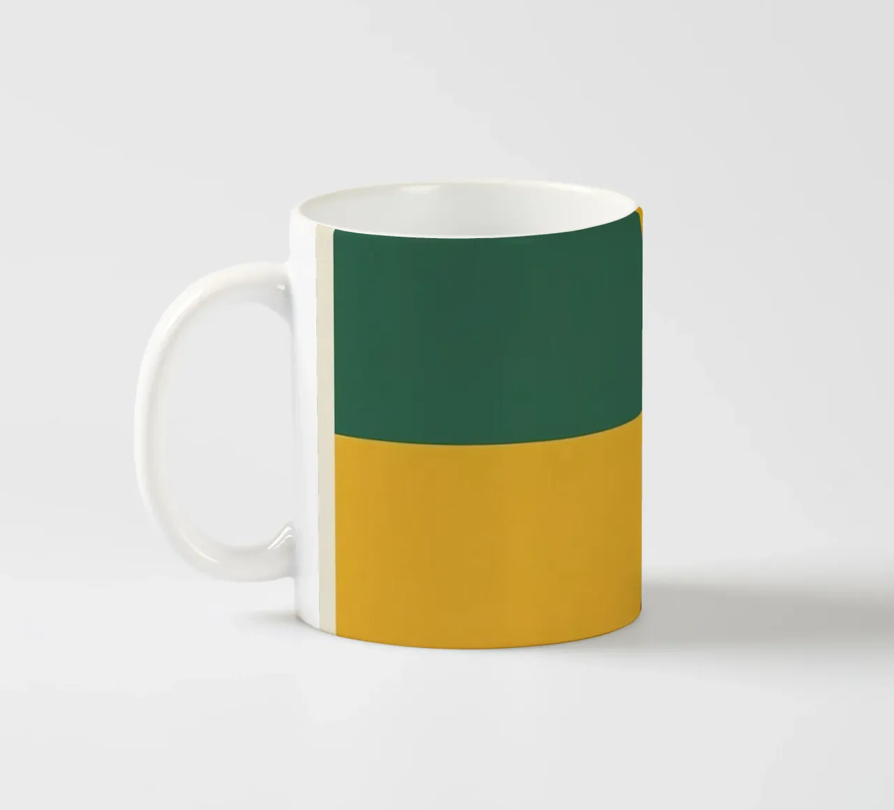 Composizione geometrica astratta con triangoli colorati tazza in ceramica da DesignDoodle