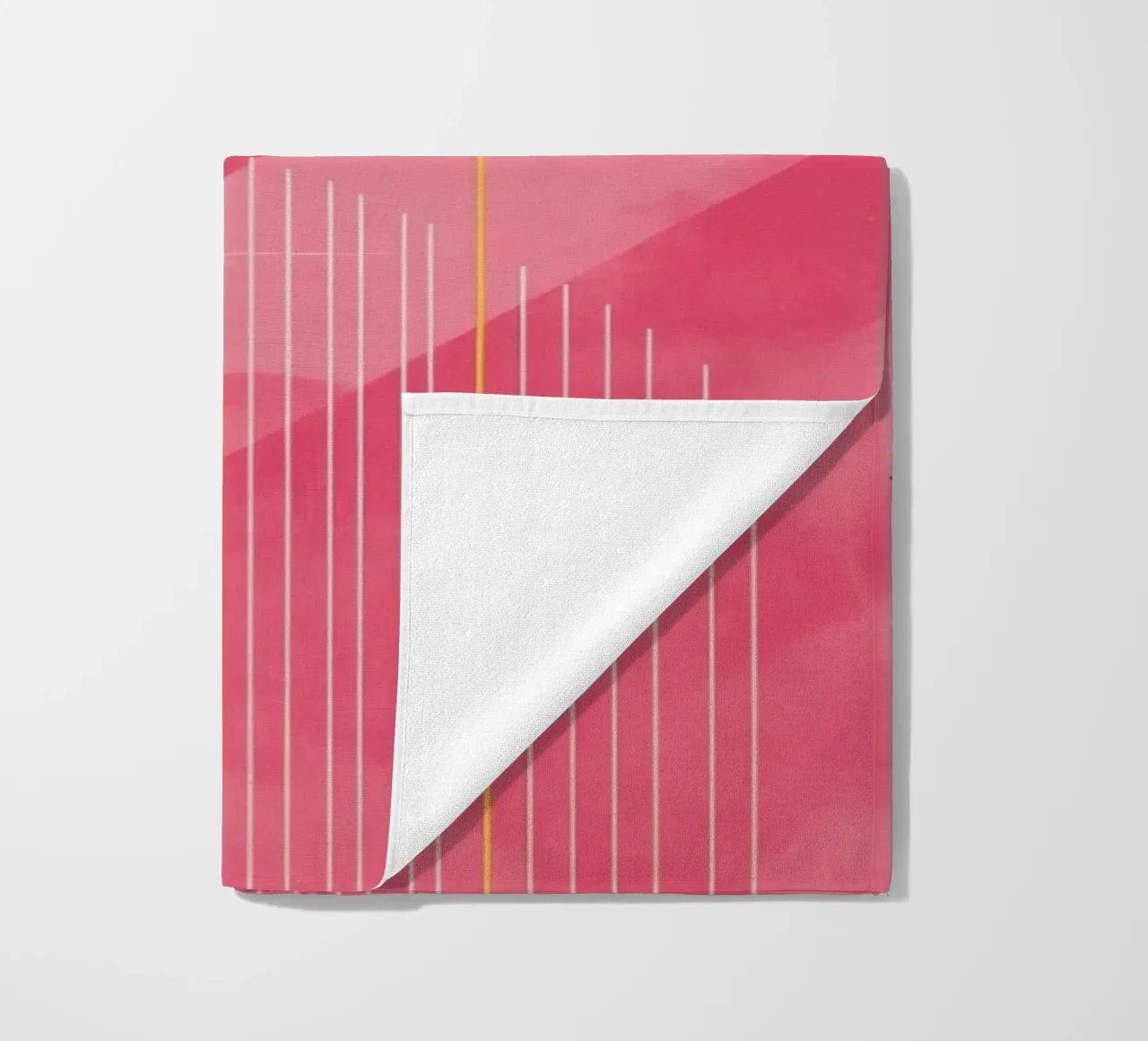 Composizione geometrica astratta con forme e linee telo mare da DesignDoodle