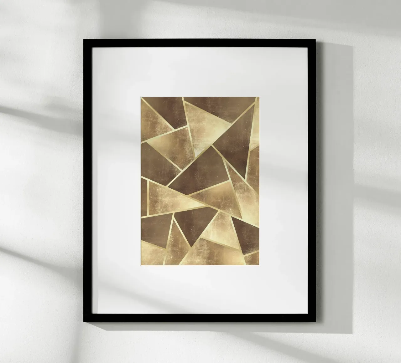 forme geometriche triangoli design astratto texture metallica poster con telaio in plastica da Patrick M Gerber
