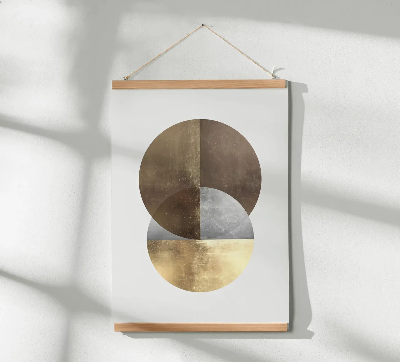 cerchio geometrico tschedgrafico oro metallizzato poster con telaio in legno da Patrick M Gerber