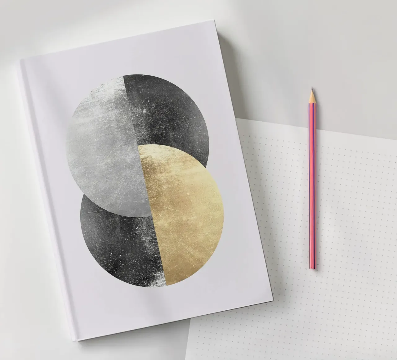 cerchio geometrico ad incastro oro diario da Patrick M Gerber