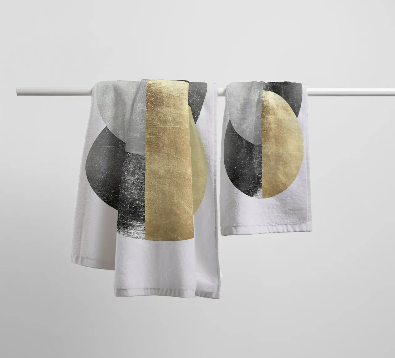 Kreis geometrisch ineinandergreifend gold Handtuch von Patrick M Gerber