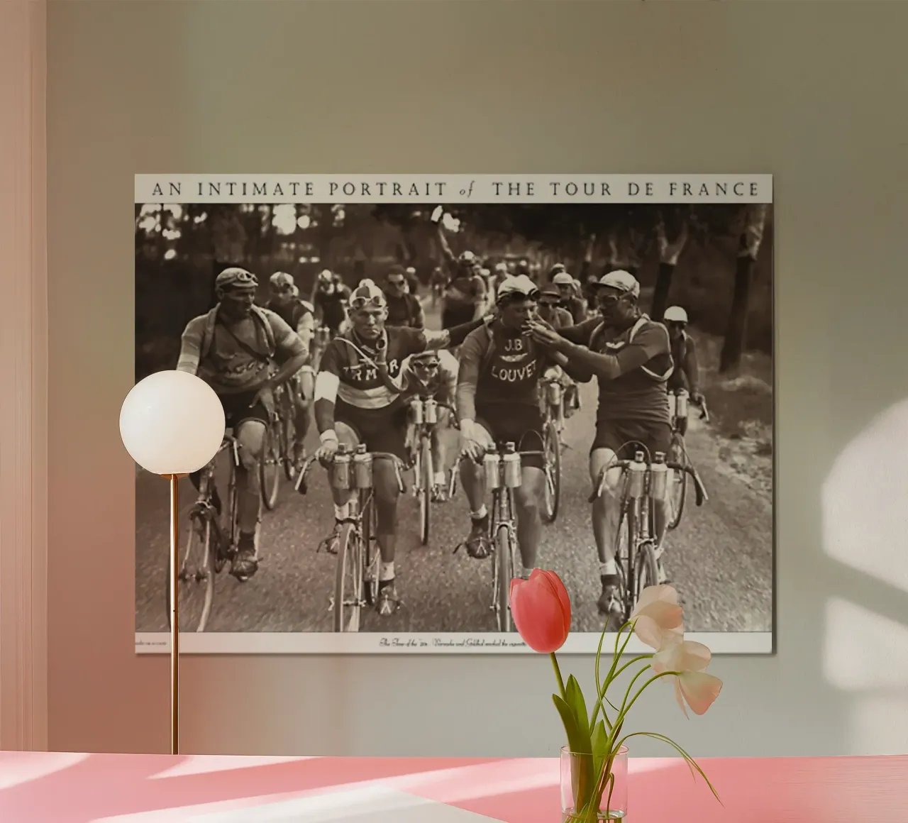 eine der großen Touren im Radsport Poster von addelia shope