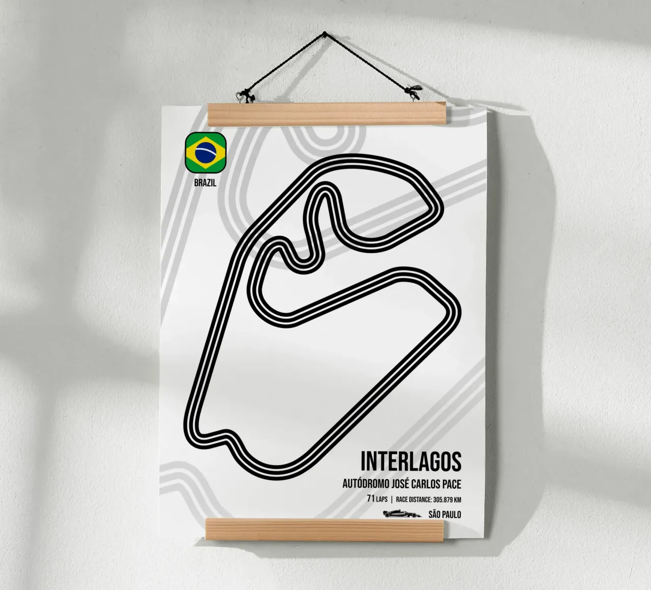 Pista di Interlagos poster con telaio in alluminio da Mariel Toigo
