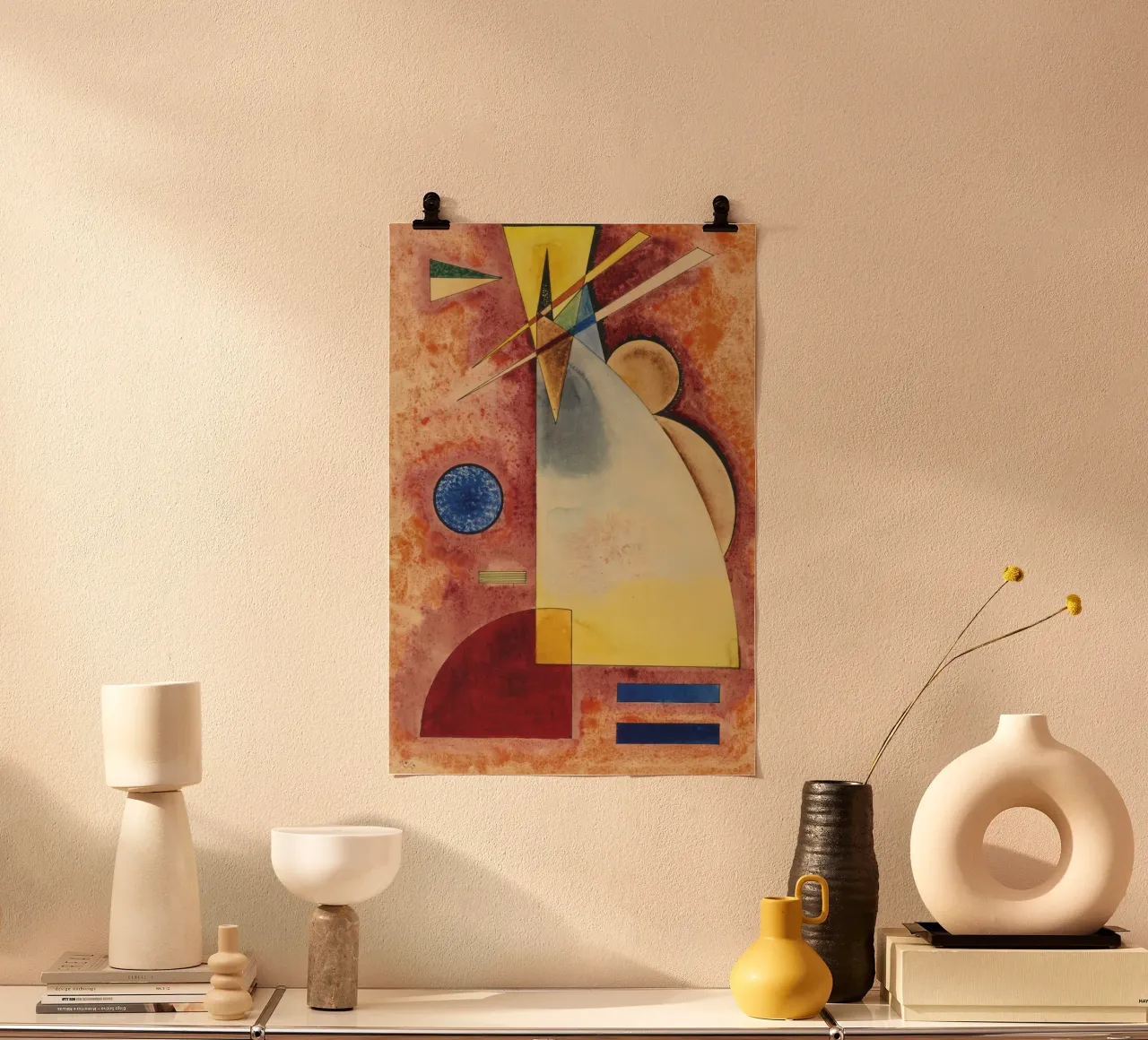 Wassily Kandinsky - Arte astratta intermittente poster con telaio in alluminio da Aesthetic Muse