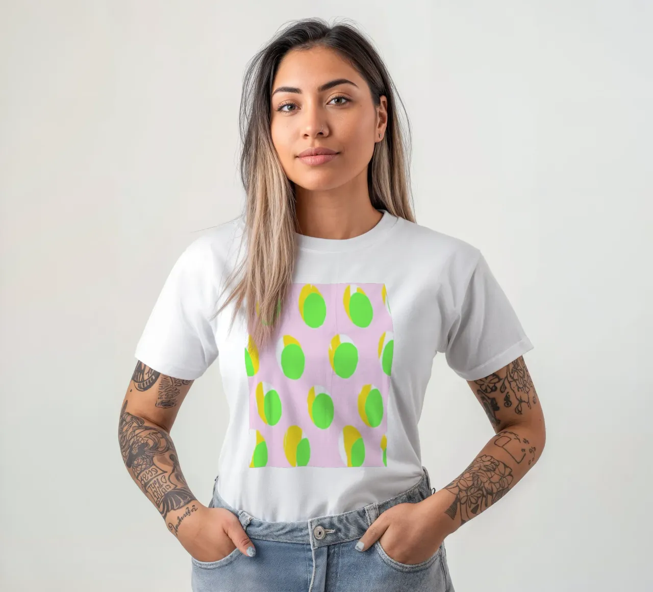Abstract Pattern T-Shirt von Metron