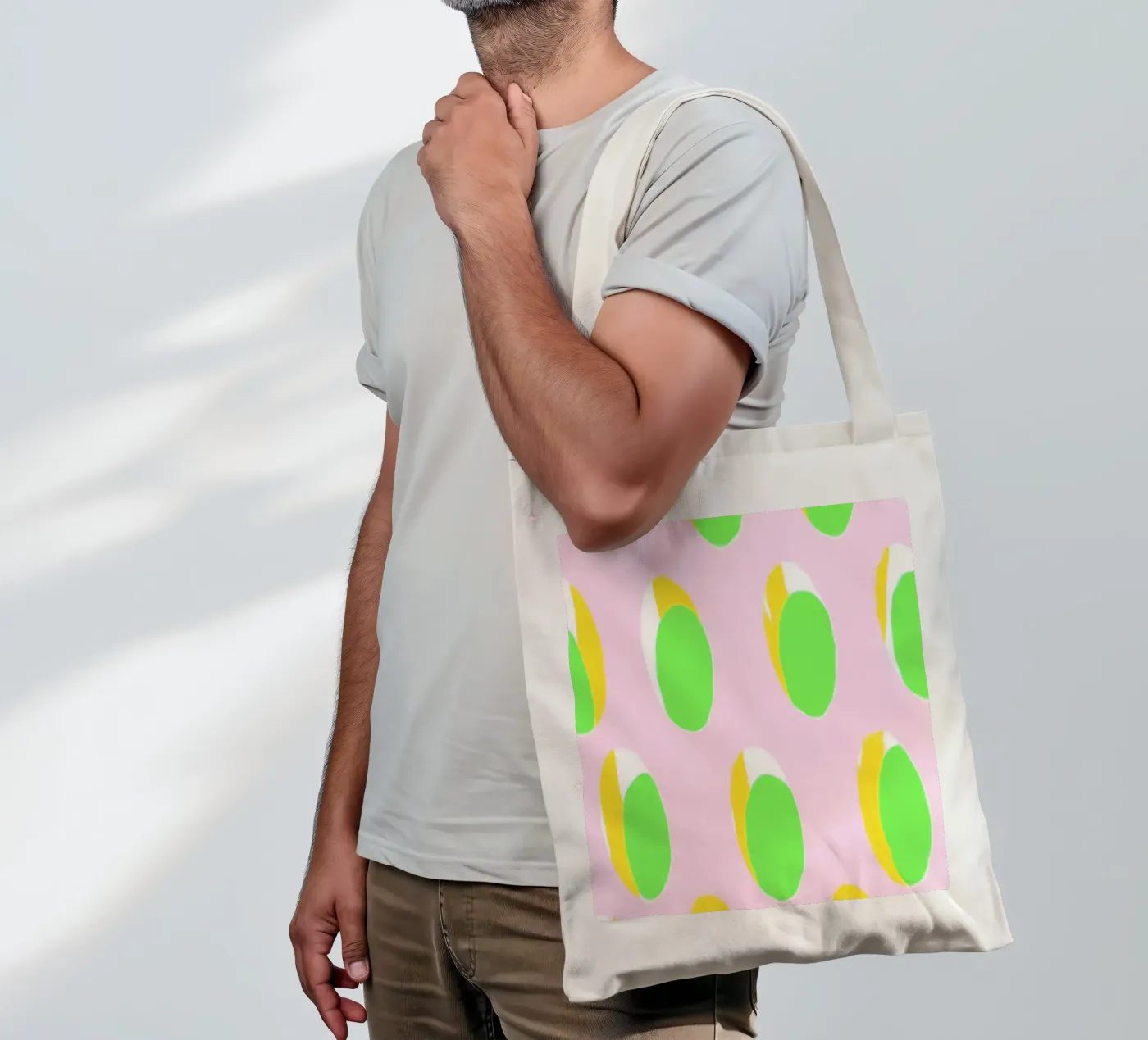 Abstract Pattern tote bag by Metron