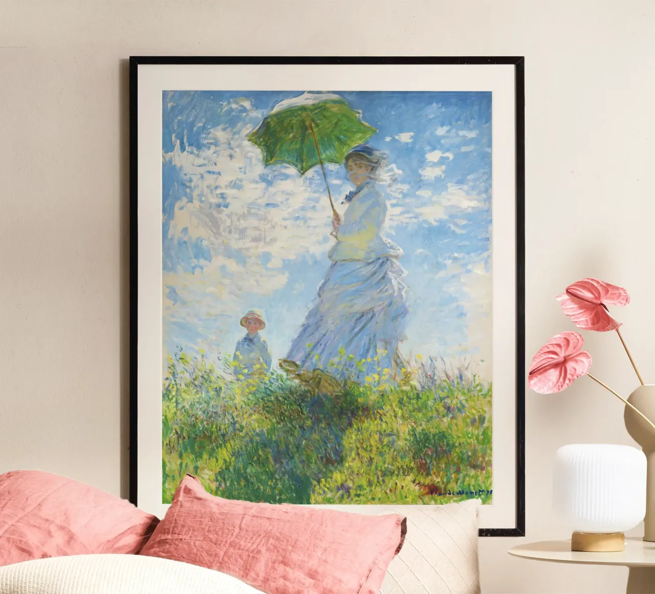 Donna con ombrellino di Claude Monet (1875) poster con telaio in legno da Classic Art Prints