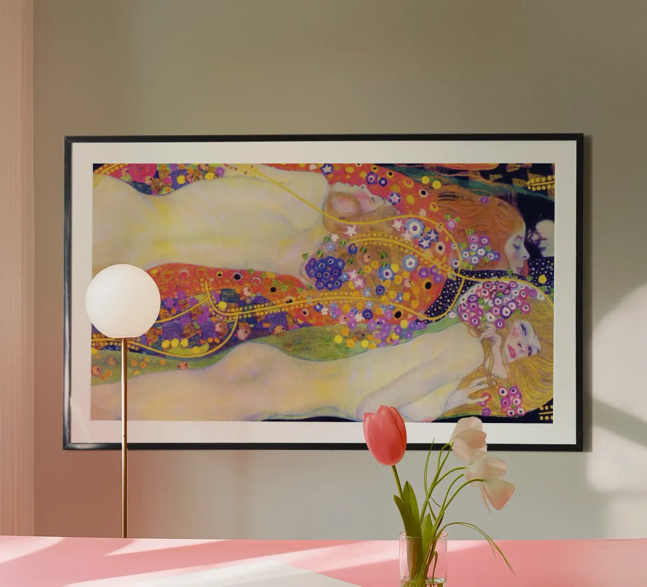 Serpenti d'acqua II di Gustav Klimt (1907) poster con telaio in plastica da Venus Art