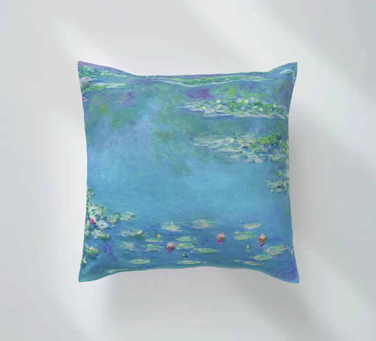 Ninfee di Claude Monet (1840-1926) cuscino da Classic Art Prints