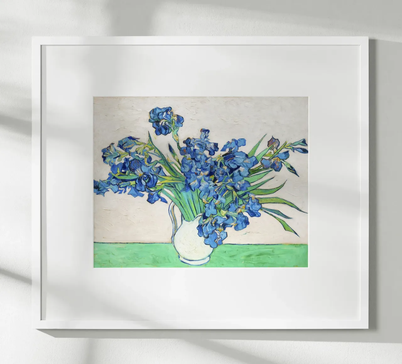 Iris di Vincent van Gogh (1890) è una delle sue opere più celebri. poster con telaio in legno da Classic Art Prints