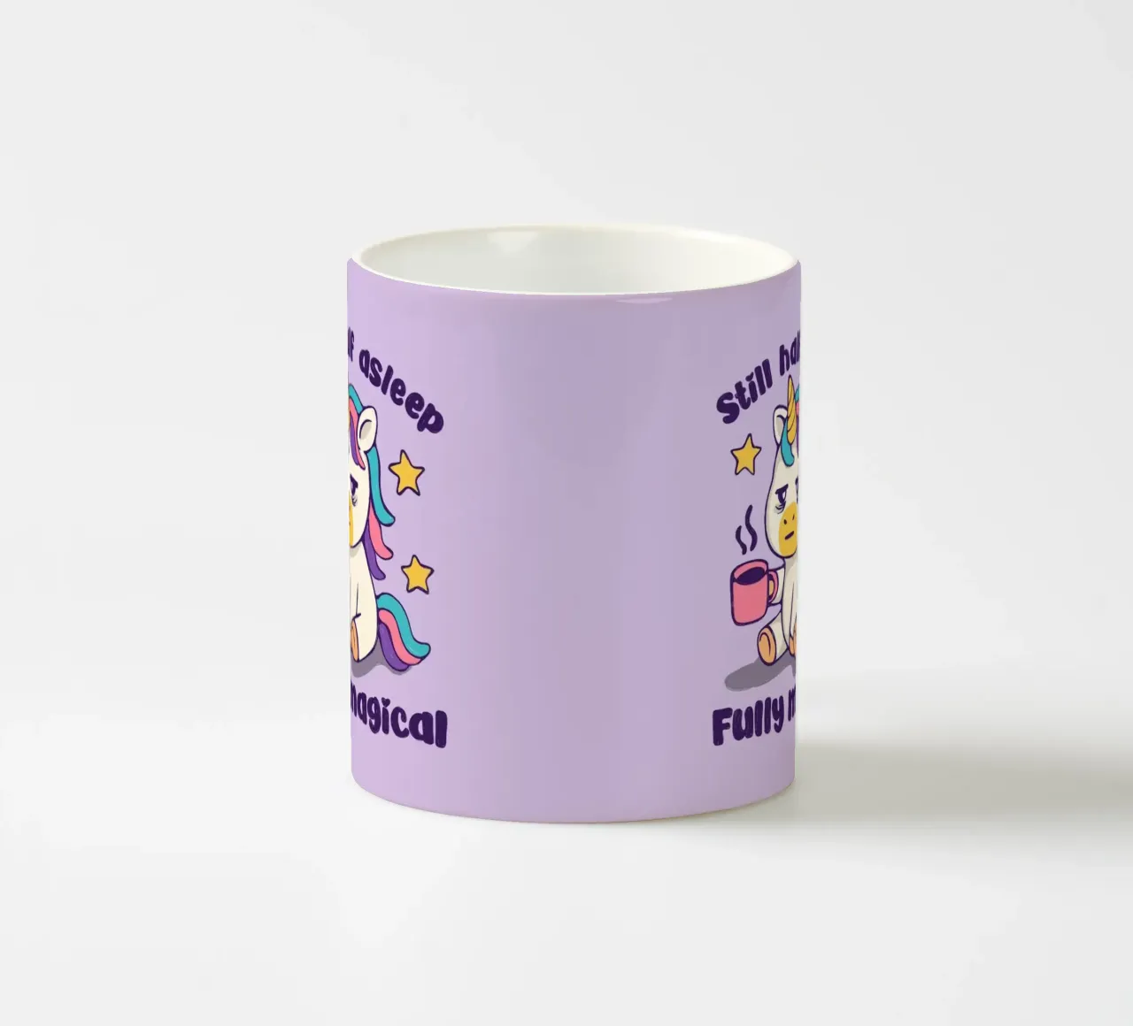 Ancora mezzo addormentato Completamente magico tazza in ceramica da Loobs