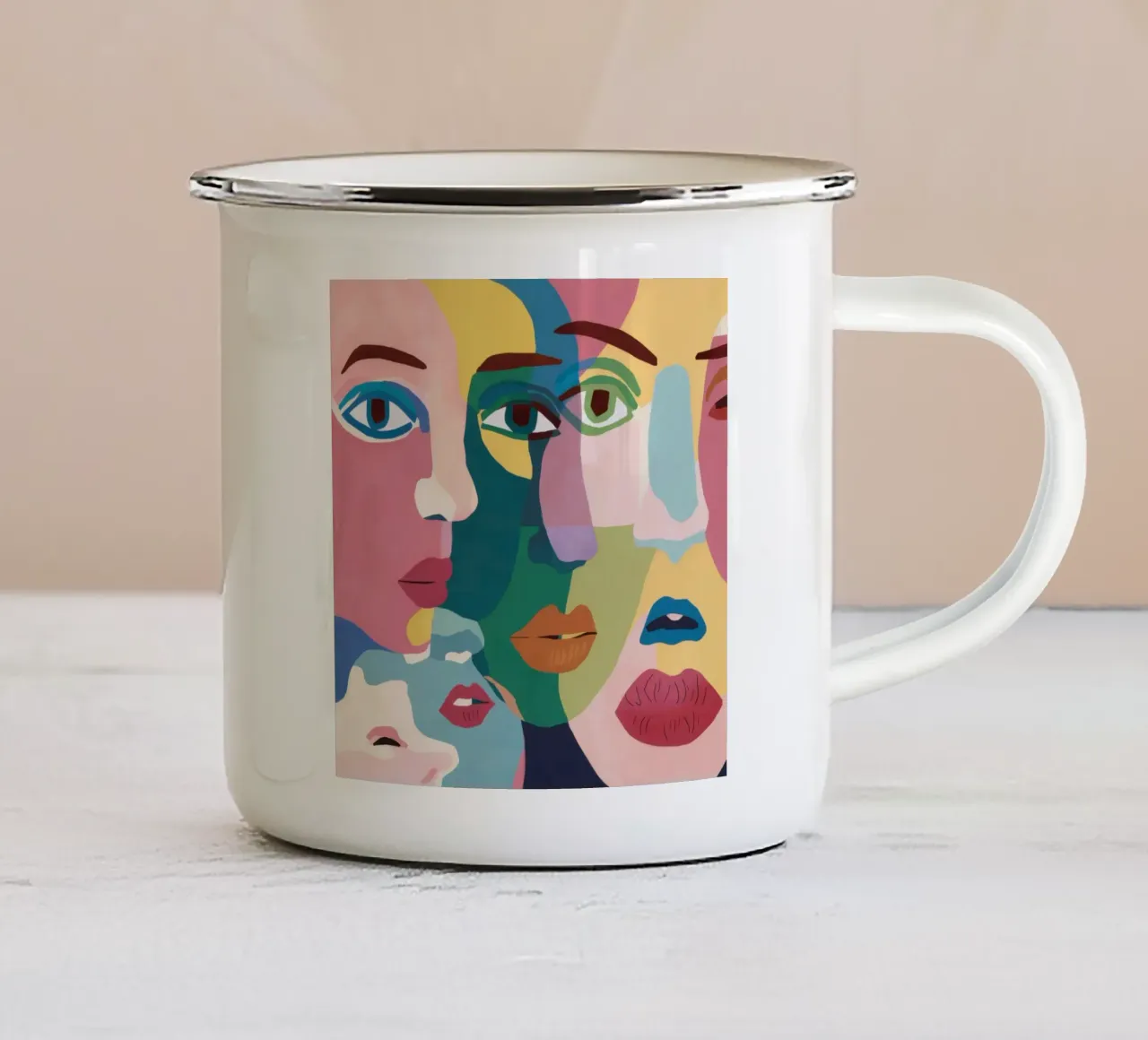 Sguardo di bellezza frammentato tazza in smalto da Snow Mist