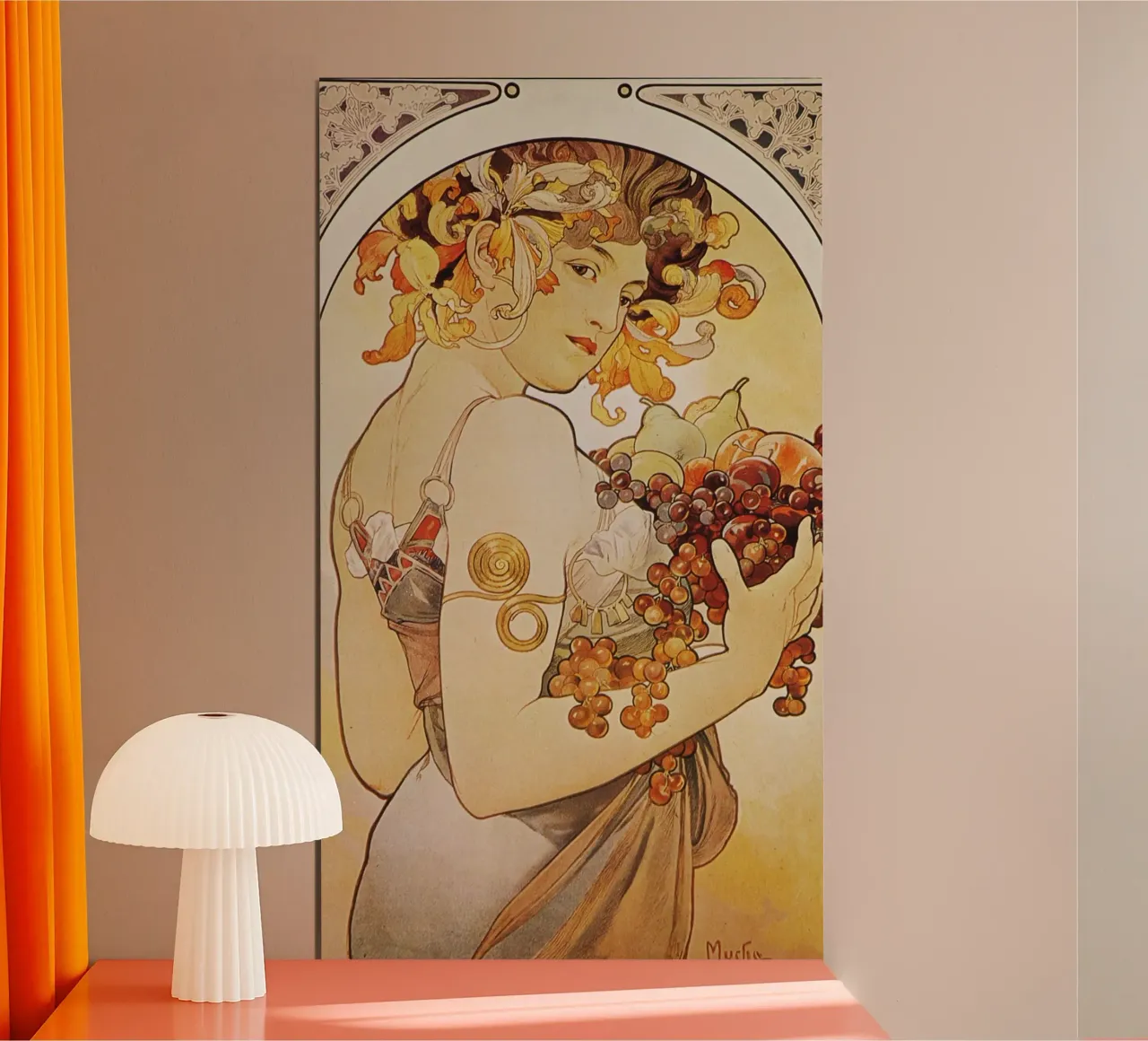 Alfons Mucha - Illustrazione femminile, Art Nouveau poster con telaio in plastica da Aesthetic Muse