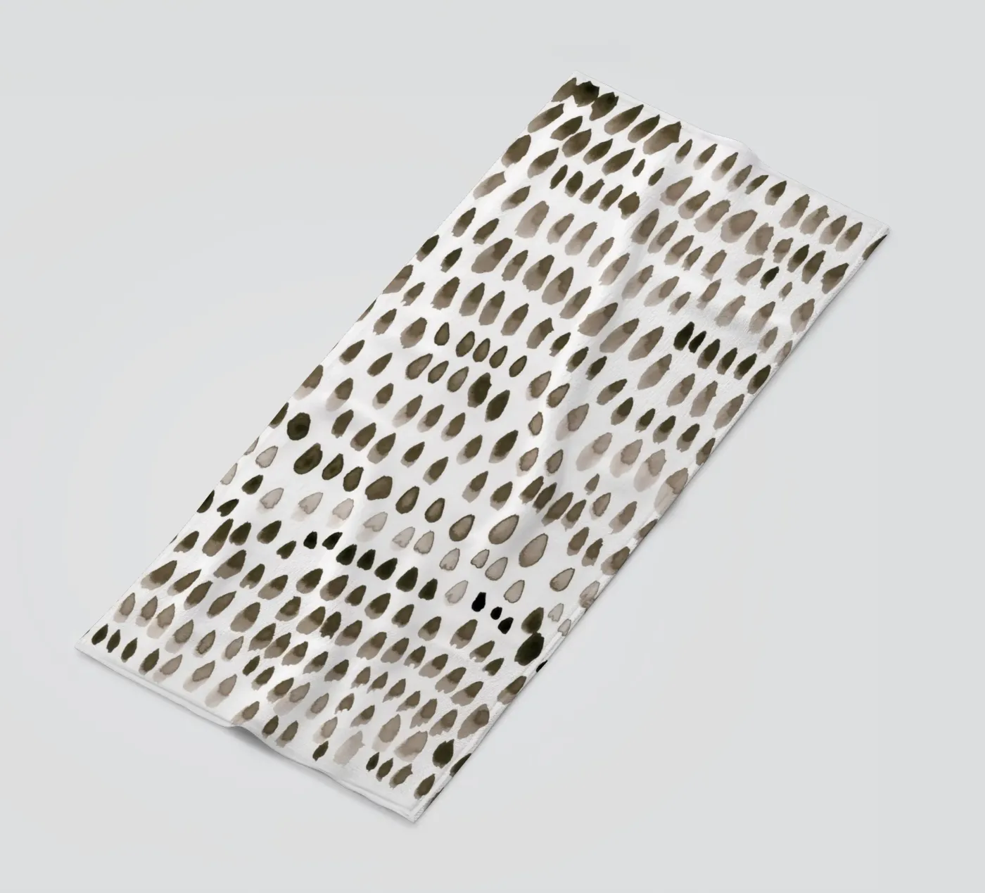 painted dots brown telo mare da IRIS LEHNHARDT FINE ART