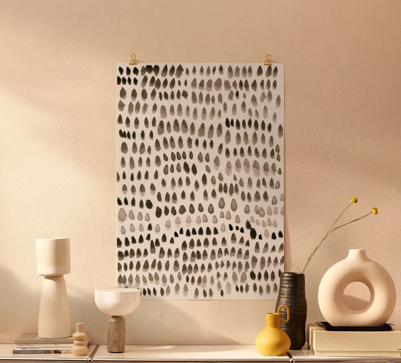 painted dots brown poster da IRIS LEHNHARDT FINE ART