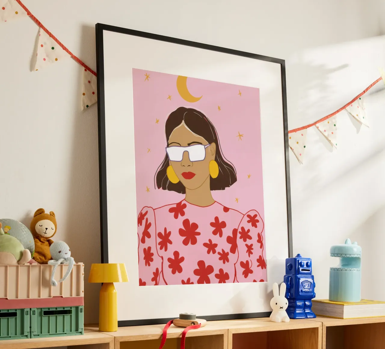Freschezza della camicetta floreale poster con telaio in legno da Snow Mist