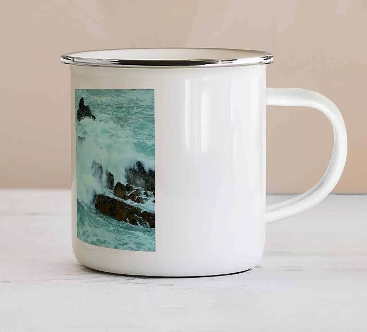 FAA345 tazza in smalto da Thierry vobmann photography
