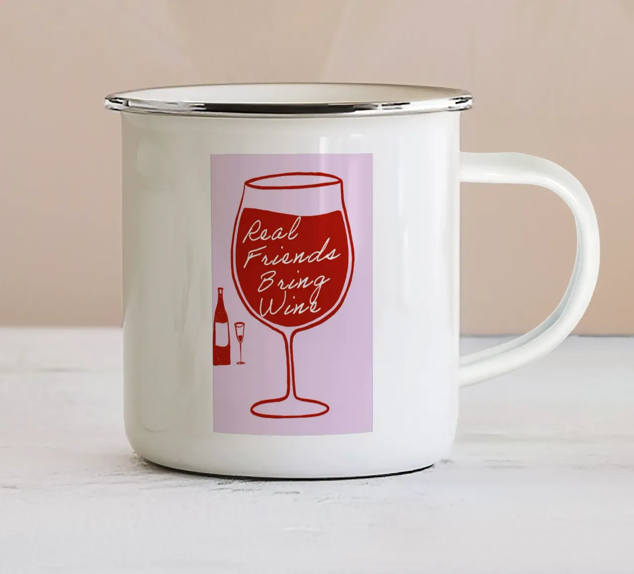 Real Friends Bring Wine tazza in smalto da Attaboy Dsgn