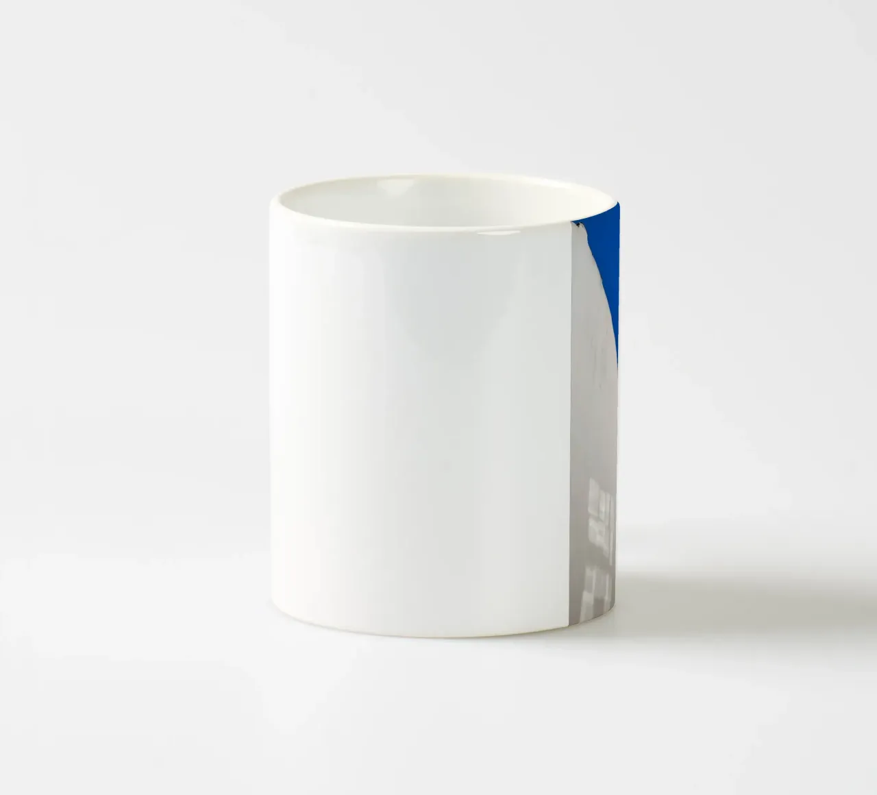 Tra cielo e piastrelle tazza in ceramica da Mane