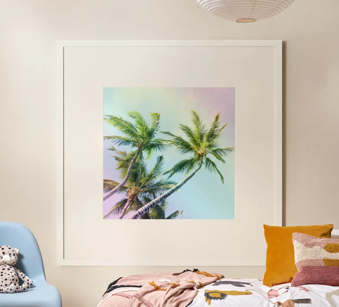 Relaxing Palms Rainbow Colors poster con telaio in legno da Stay Positive Design