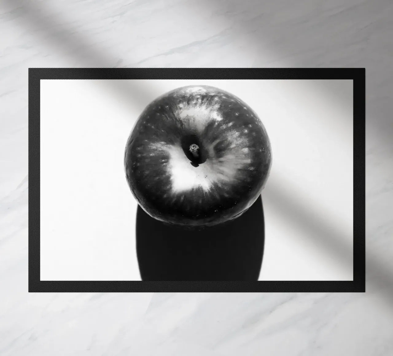 Frucht #3 Fußmatte von rafael campezato