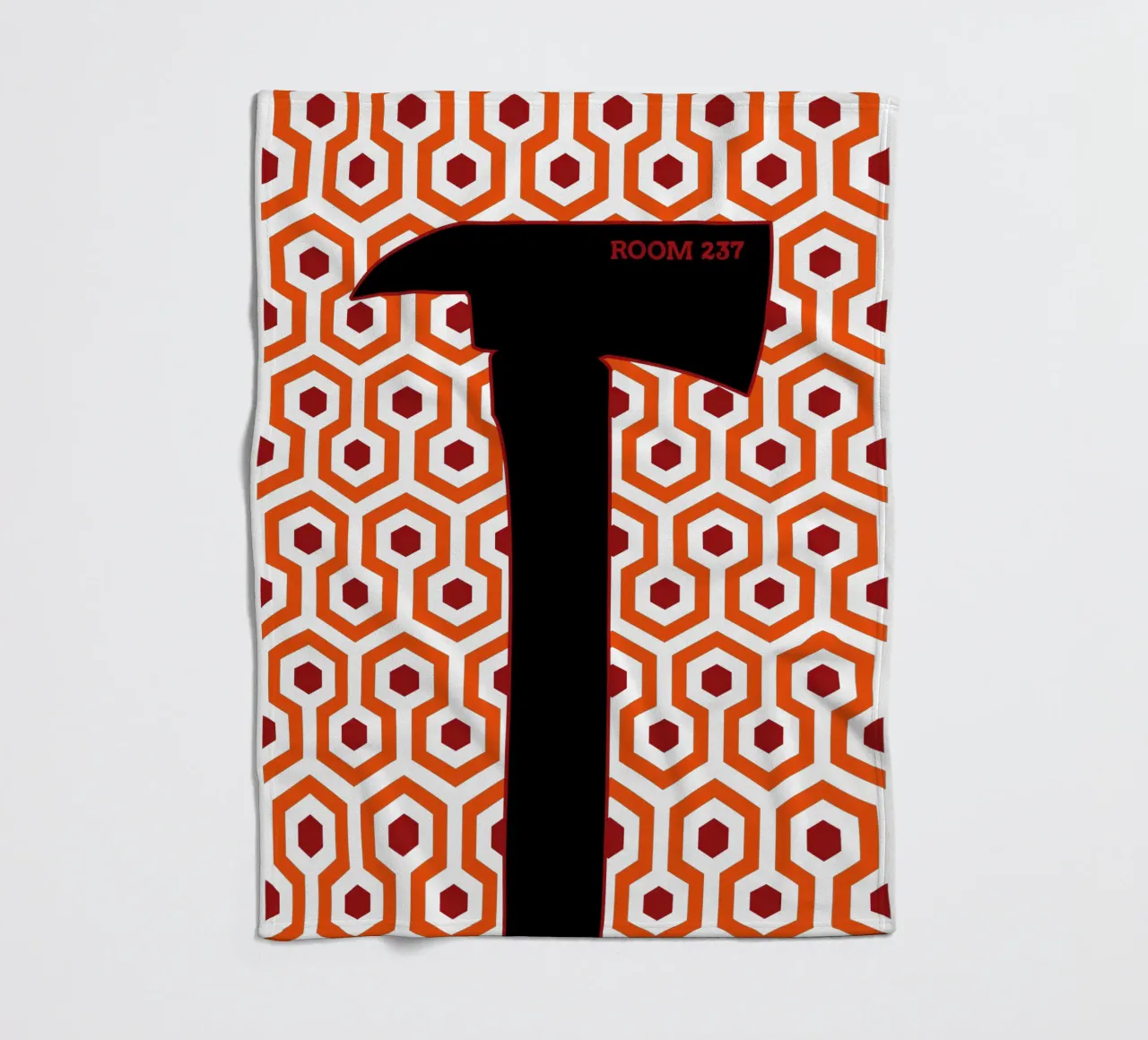 Camera 237 coperta in pile da Mariel Toigo