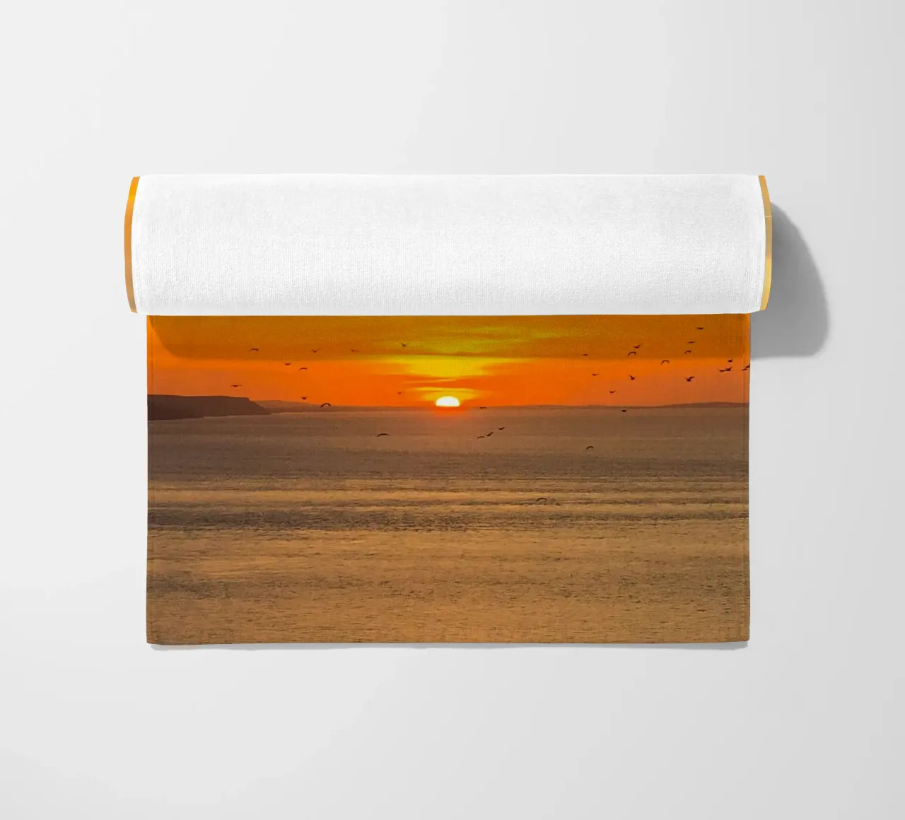 Sunset Coast telo mare da Stay Positive Design