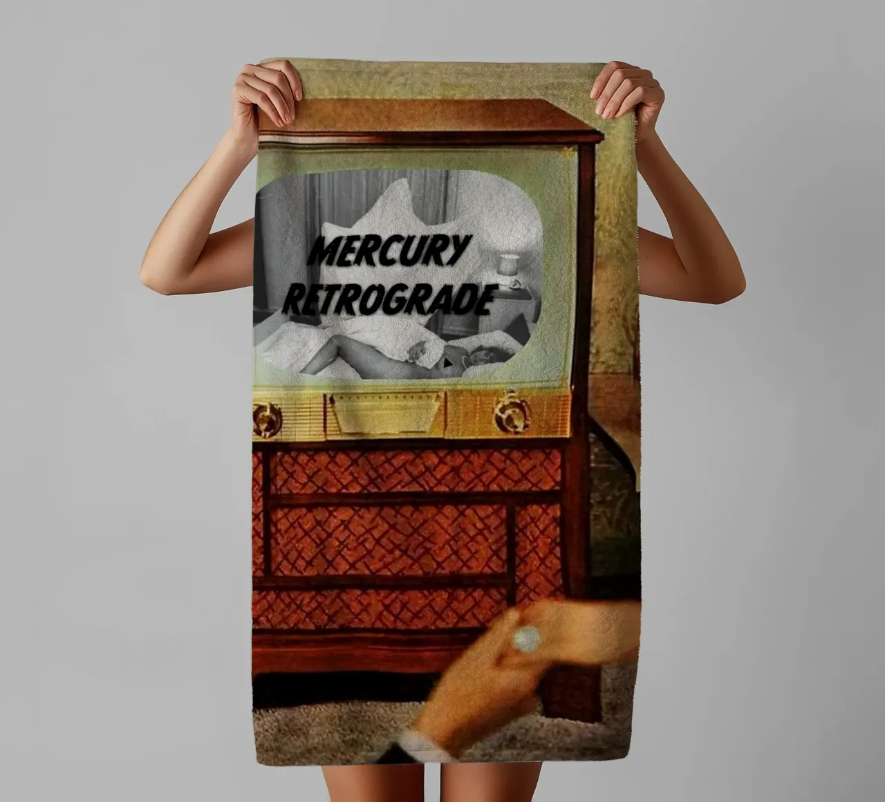 Spooky Mercury Retrograde asciugamano da bagno da MsGonzalez