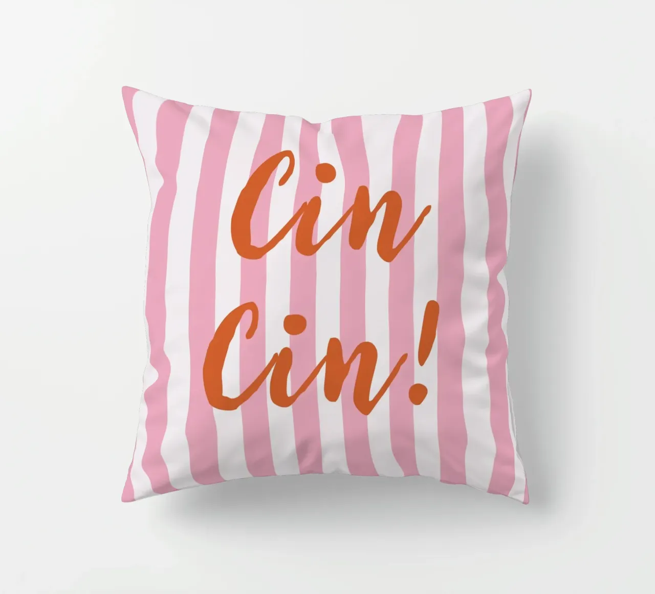 Cin Cin! cuscino da Attaboy Dsgn