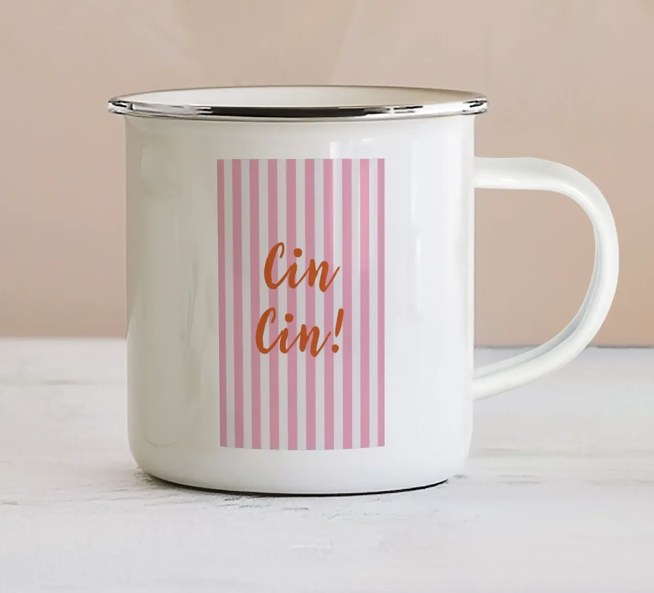 Cin Cin! tazza in smalto da Attaboy Dsgn