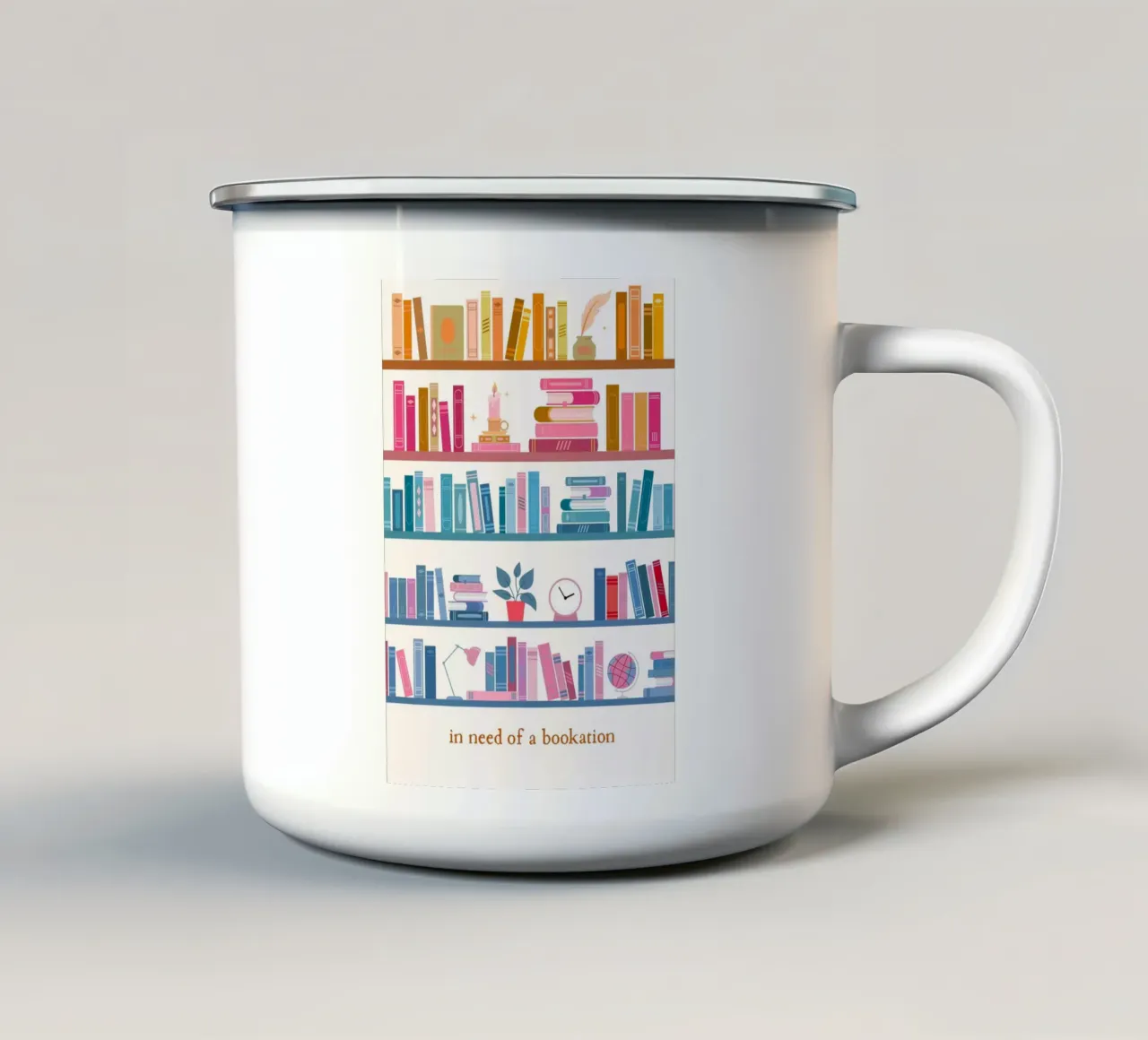 "In Need of a Bookation" - Stampa d'arte colorata su libreria tazza in smalto da vintagepod