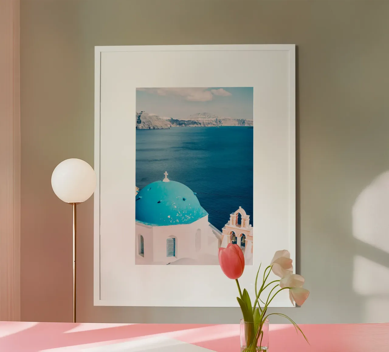 White and blue church in Santorini | sea view in Greece poster da patiphotography