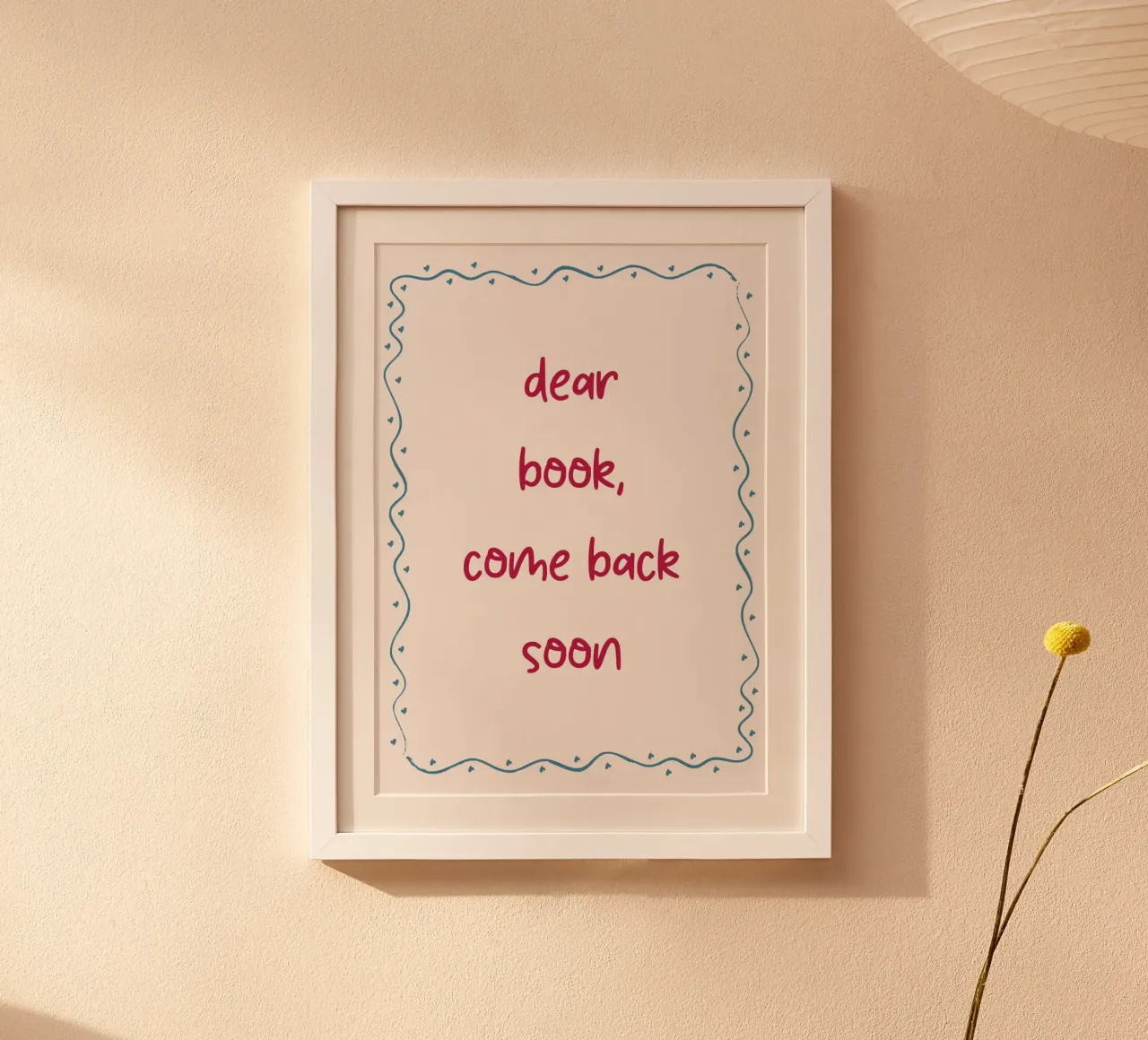 "Caro libro, torna presto" - Manifesto per la lettura del cuore poster con telaio in alluminio da vintagepod