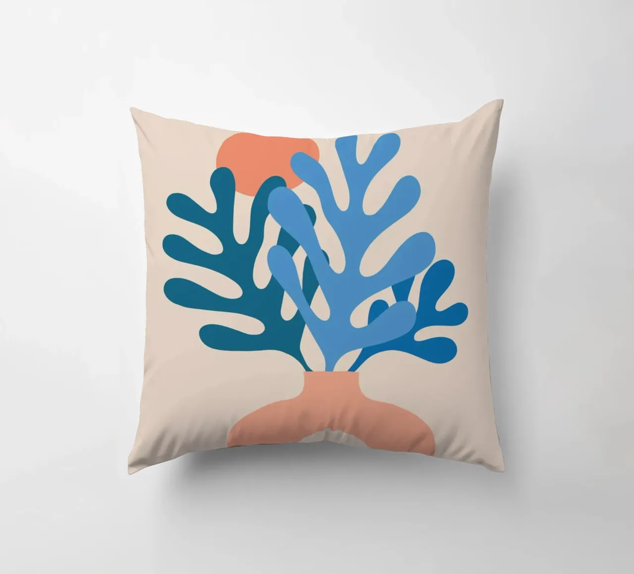 Boho Stillleben mit Korallenblättern cuscino da pierosvisuals