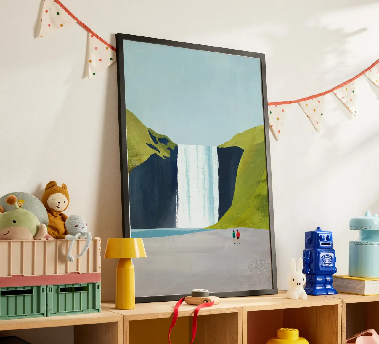 avventura sul sentiero delle cascate poster con telaio in plastica da unyil shope